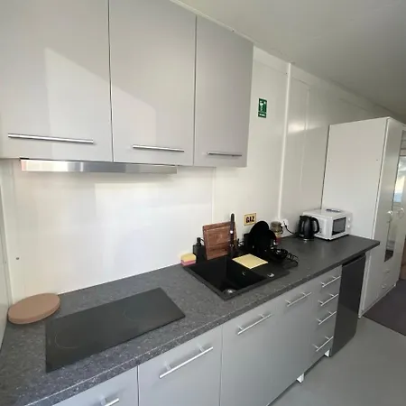 Student House Pawilony Apartman *